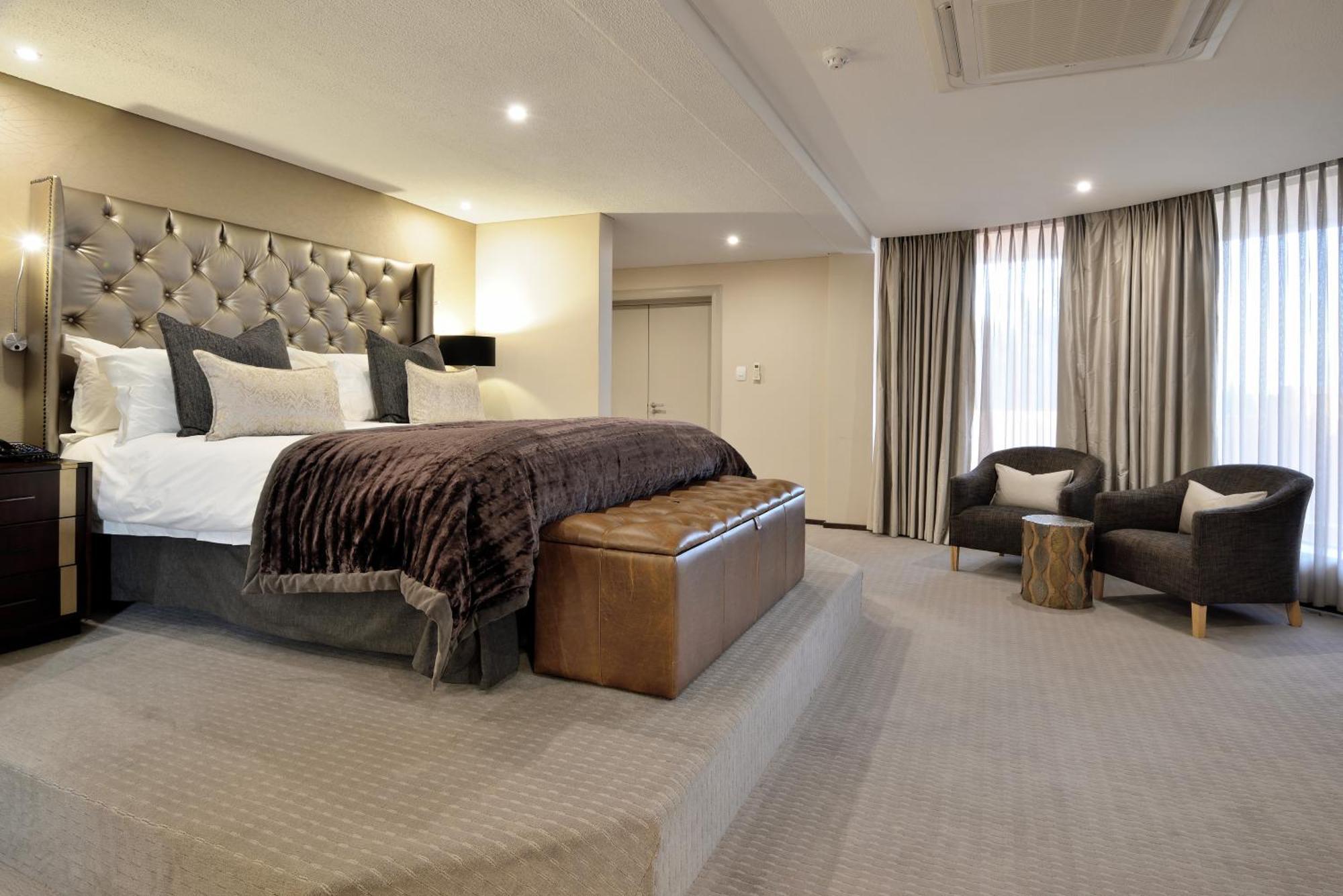 Windhoek Country Club Resort Dış mekan fotoğraf